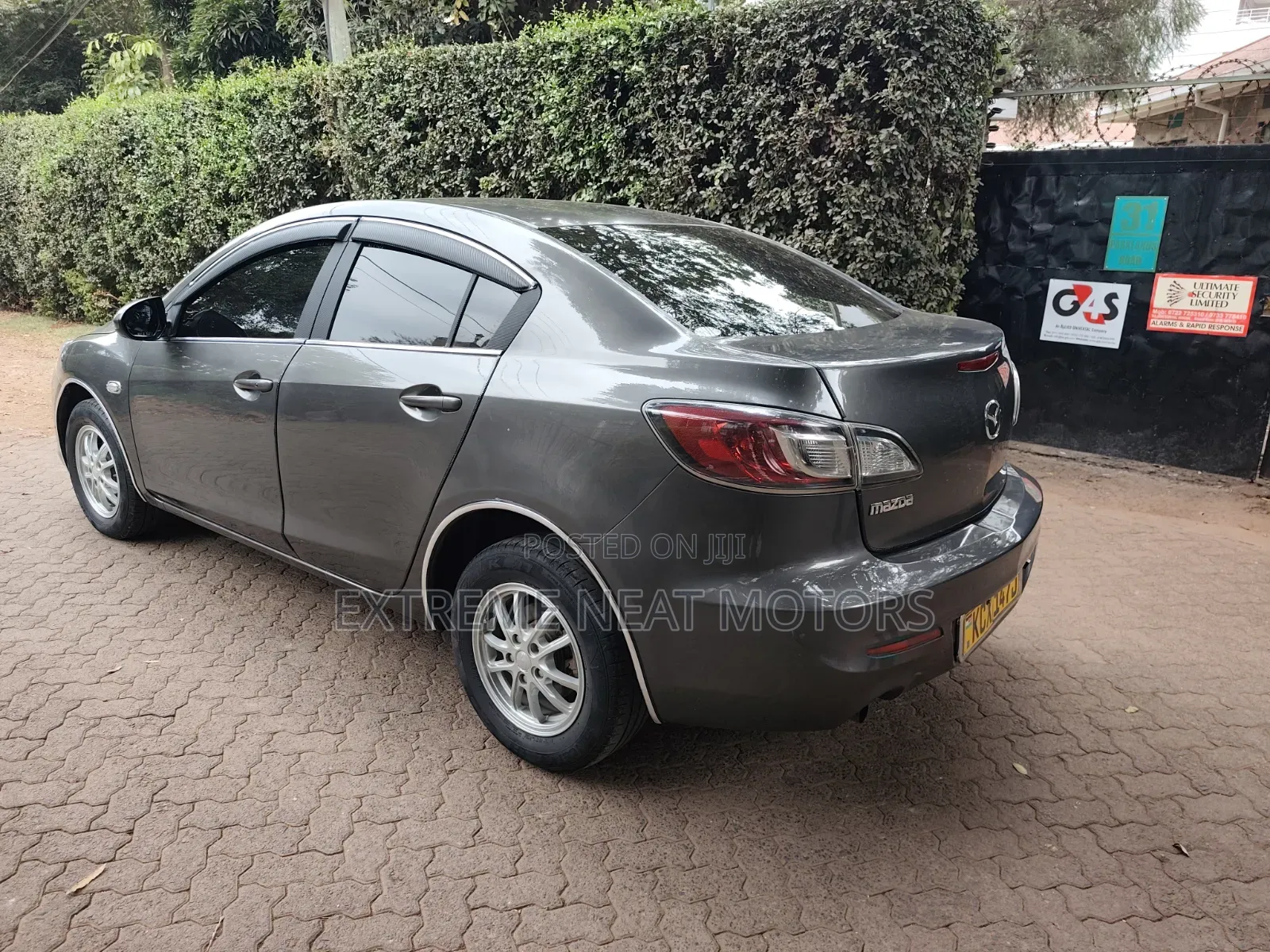 Mazda Axela 2012 Gray