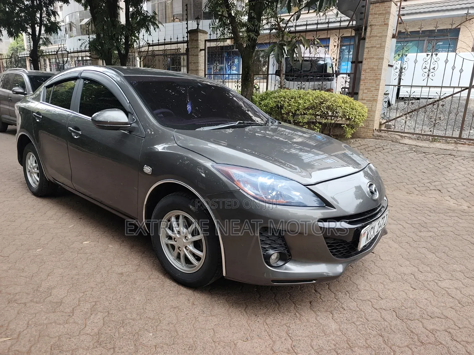 Mazda Axela 2012 Gray