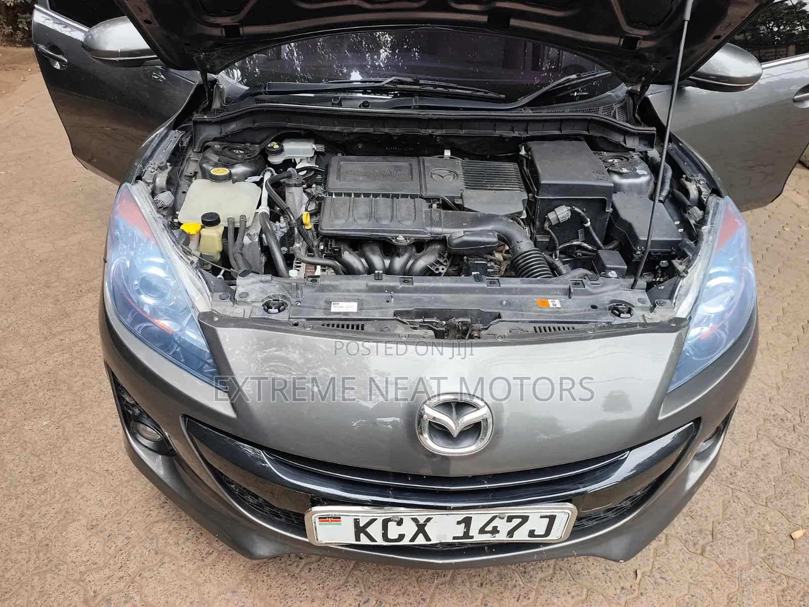 Mazda Axela 2012 Gray