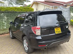 Subaru Forester 2012 Black