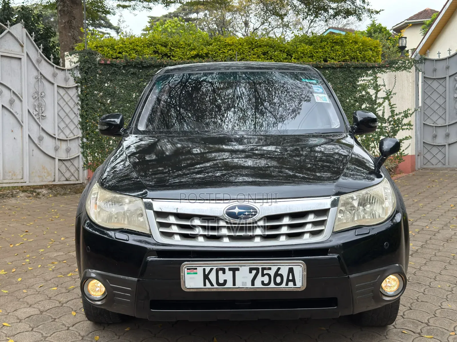 Subaru Forester 2012 Black