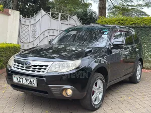 Subaru Forester 2012 Black