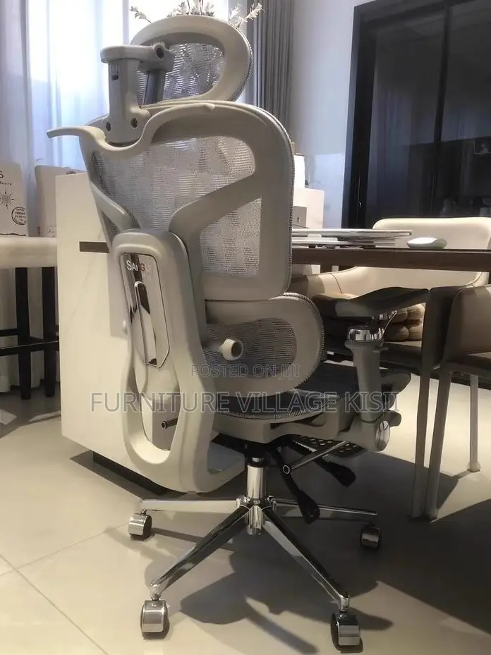 Office Chair: Orthopedic Mesh Chair With Footrest
