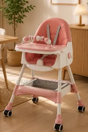 Baby's Feeding Chair - Pink