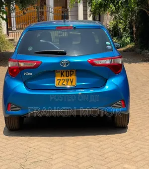 Toyota Vitz 2017 Blue