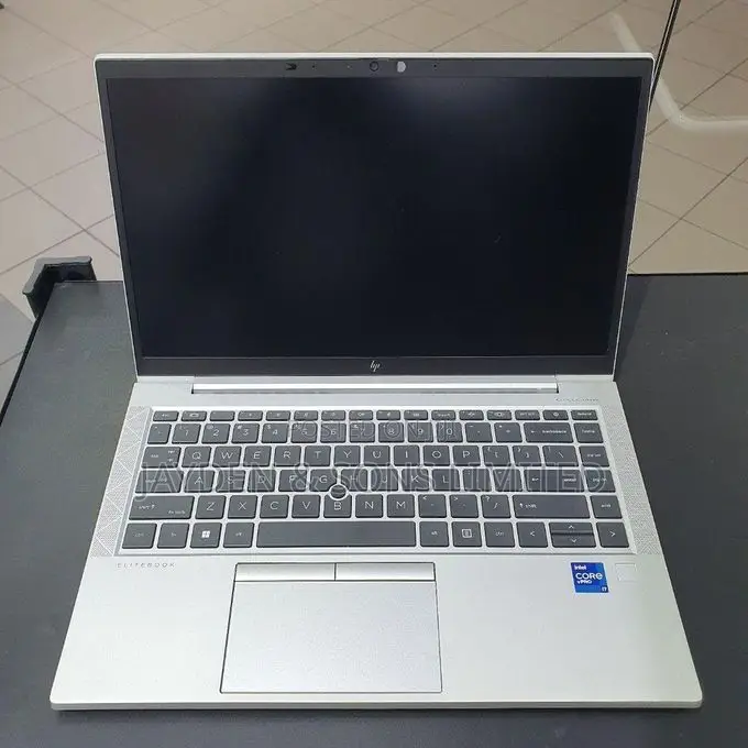 New Laptop HP EliteBook 840 G8 16GB Intel Core i7 SSD 512GB