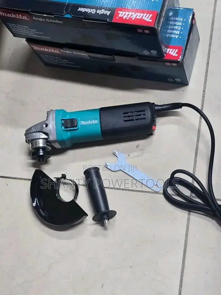 Makita Grinder