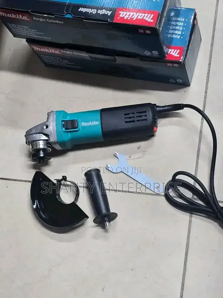 Makita Grinder