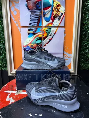 Nike ACG ZoomX Ultrafly “Black/Photon Dust”