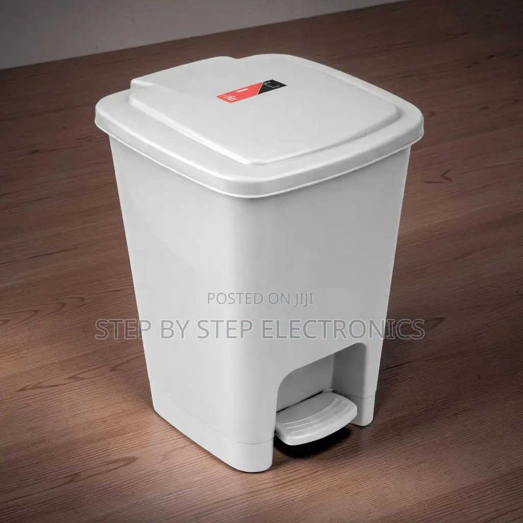 Easy to Use 30 Litres Hard Plastic Waste Garbage Dust Foot Pedal Bin