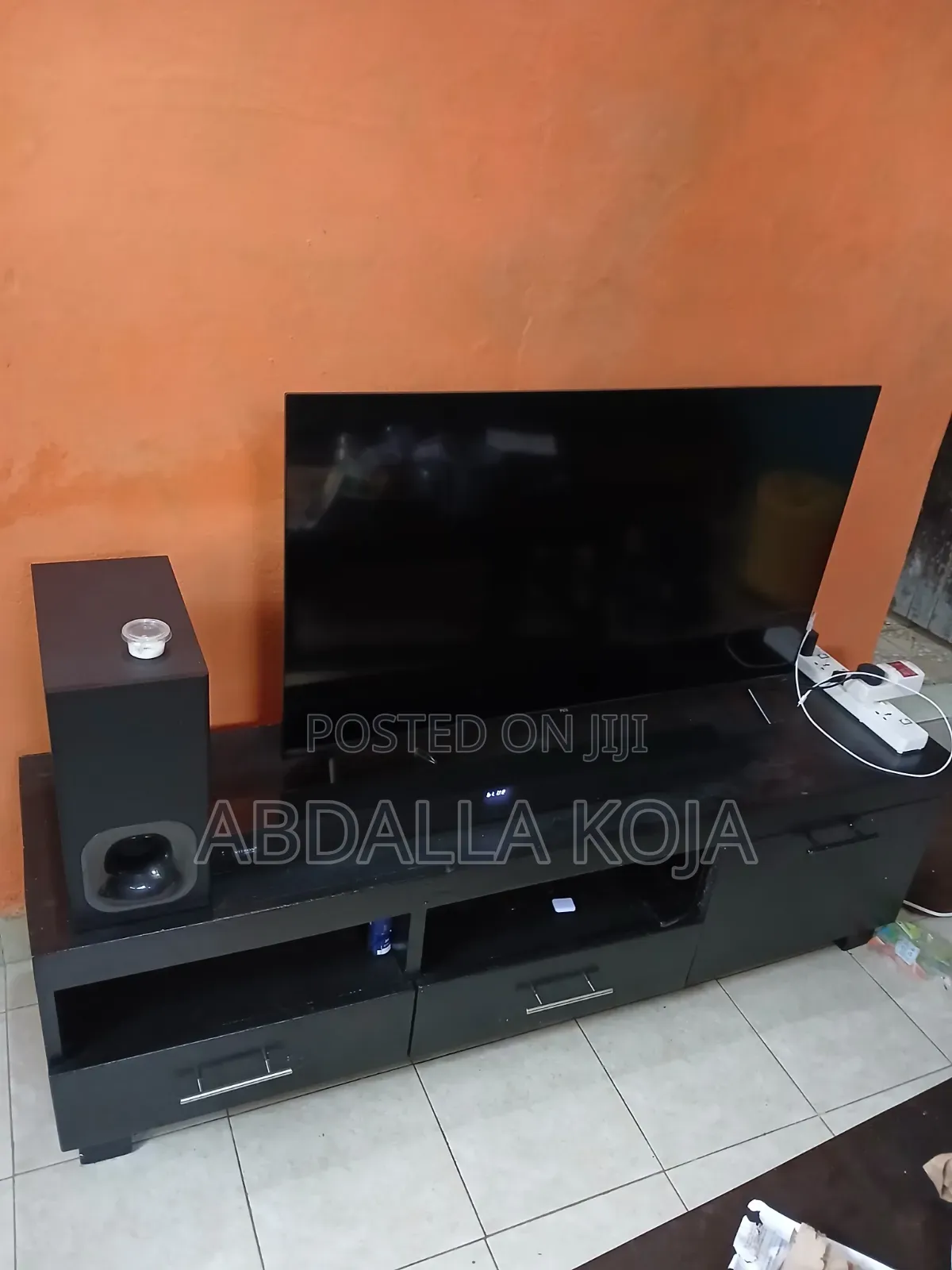 TV Stand Hardwood