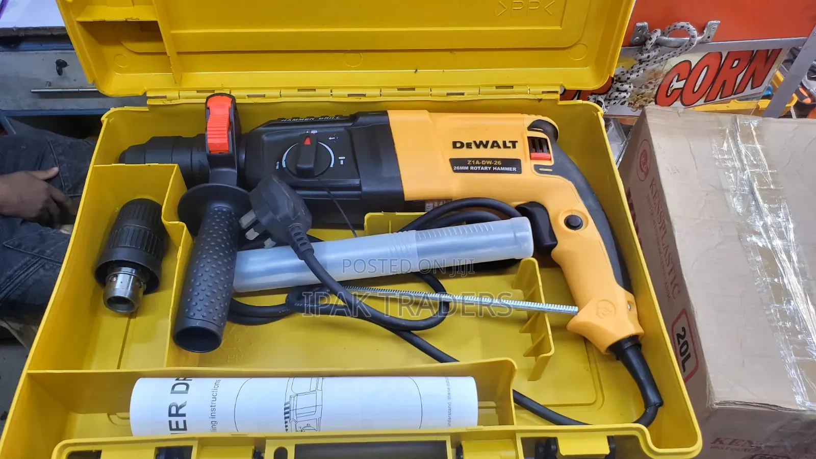 Dewalt 26mm Rotary Hammer Drill With SDS Chuck Carry Case