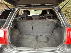 Toyota Auris 2010 Gray