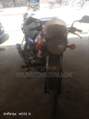 Bajaj Boxer 125 2022 Blue