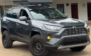 Toyota RAV4 2021 Gray