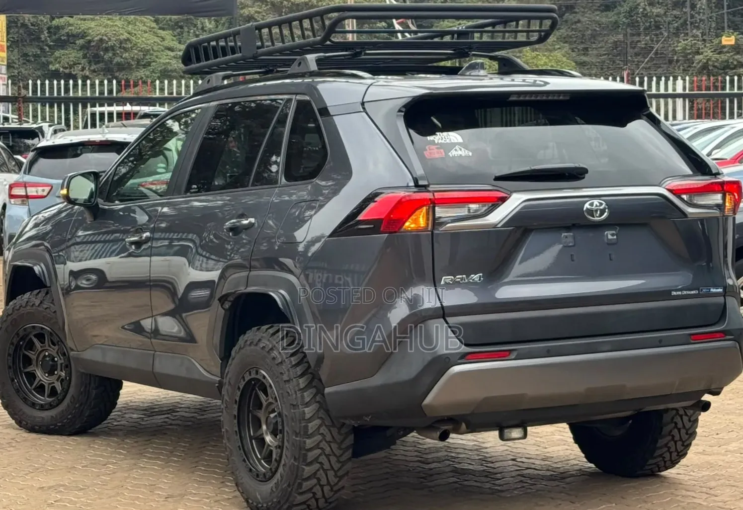Toyota RAV4 2021 Gray