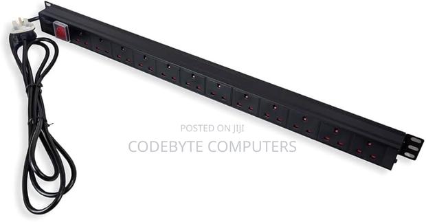 MTN 12-Way Uk Plug PDU Black - thumbnail 3