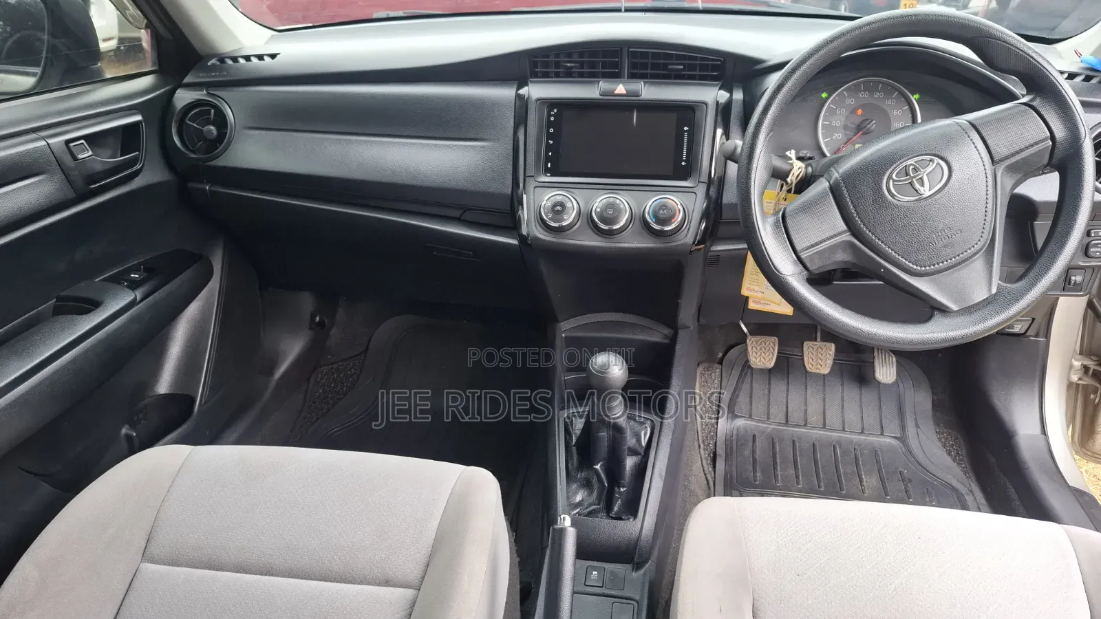 Toyota Axio 2015 Gray