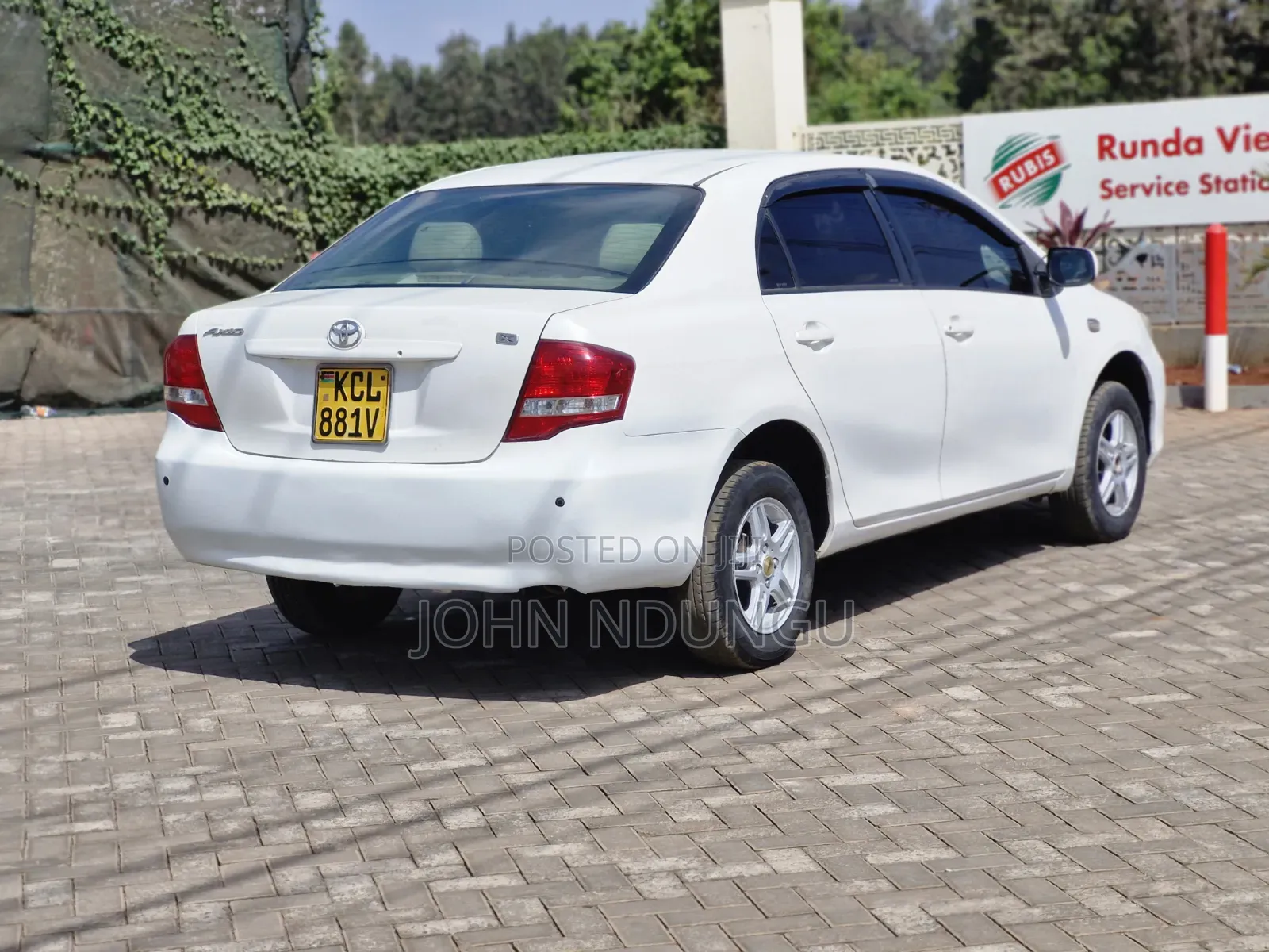Toyota Axio 2009 White