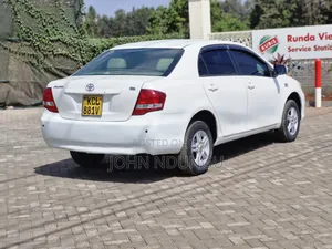 Toyota Axio 2009 White