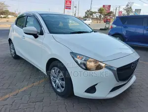 Mazda Demio 2019 White