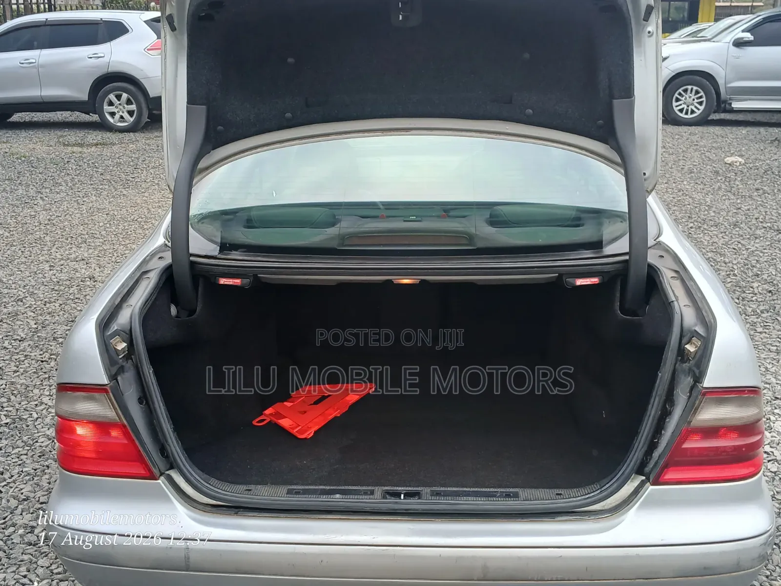 Mercedes-Benz 1113 1997 Silver