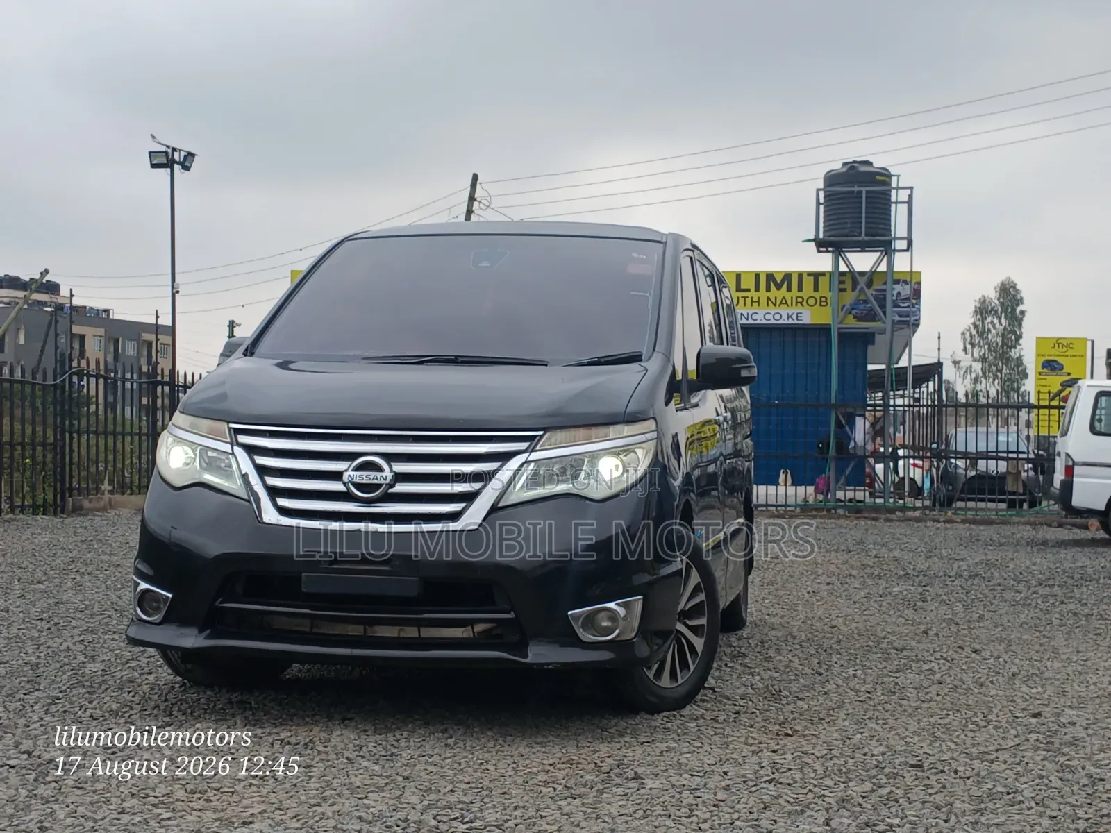 Nissan Serena 2014 Black
