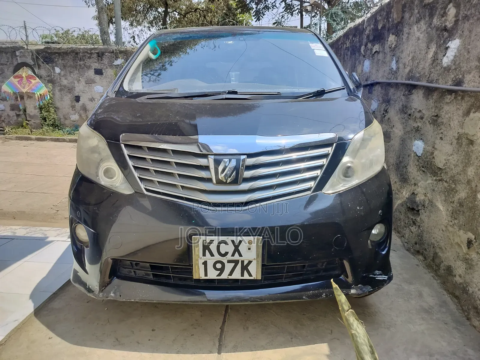 Toyota Alphard 2012 Black