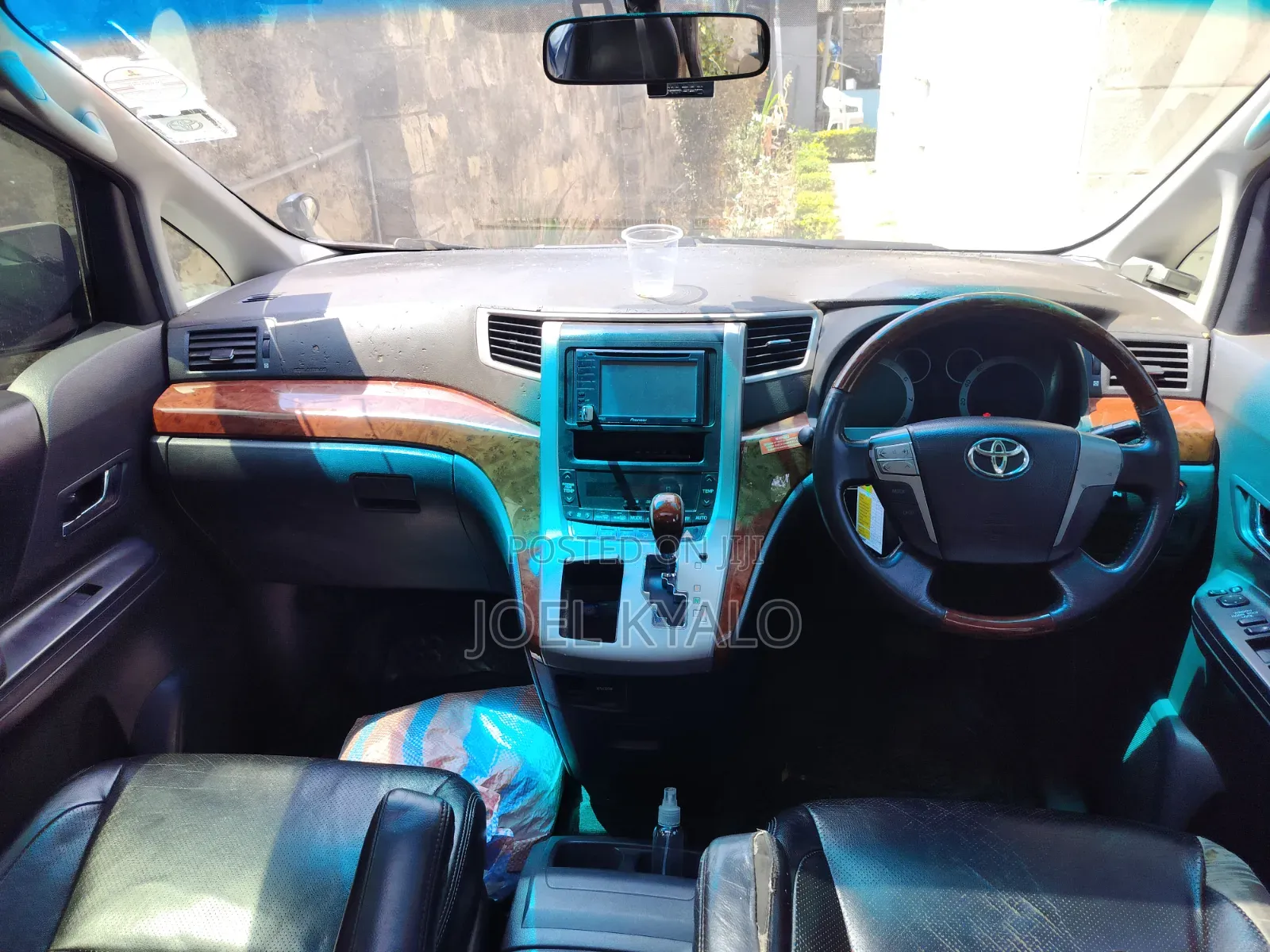 Toyota Alphard 2012 Black