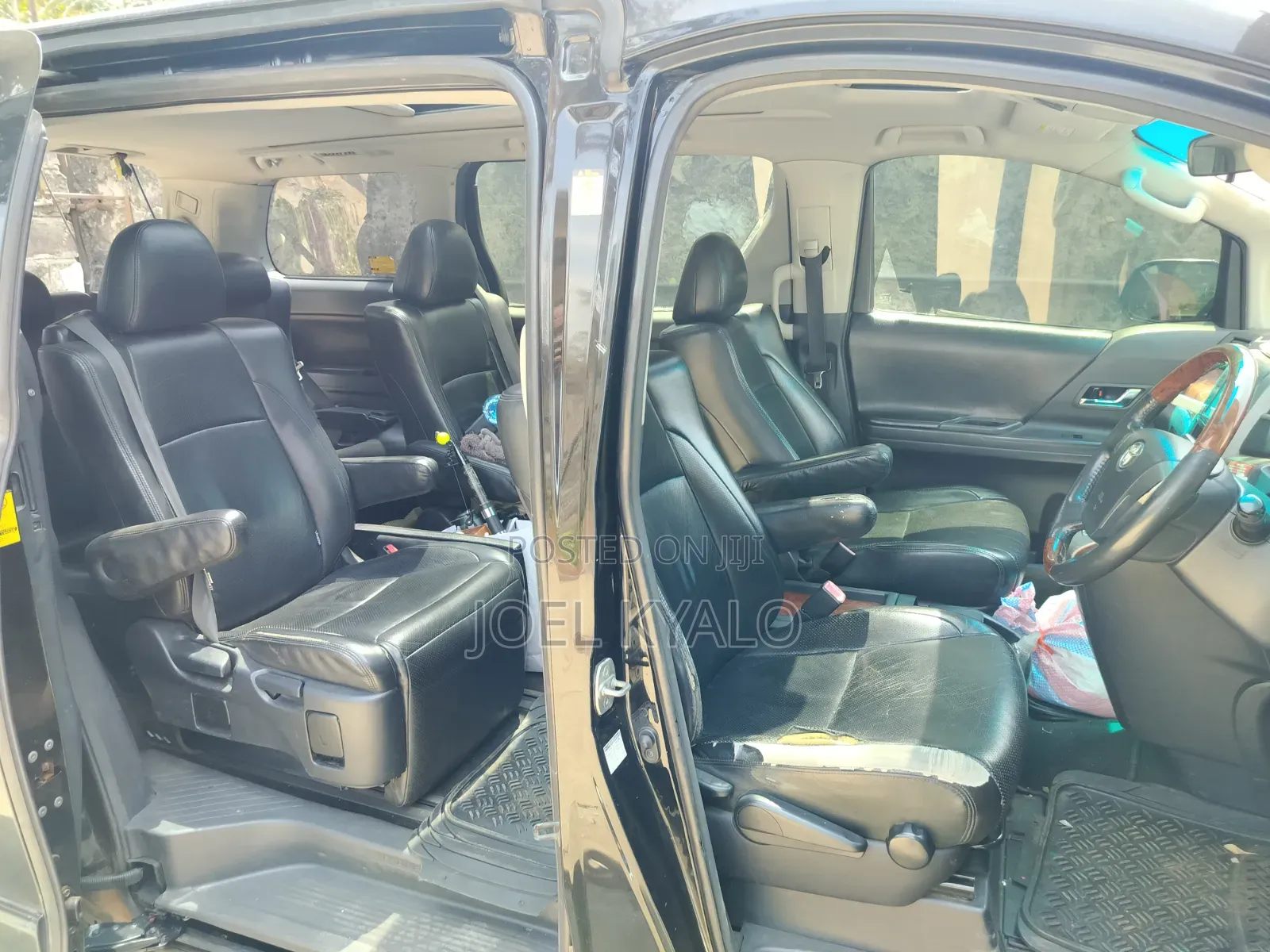 Toyota Alphard 2012 Black