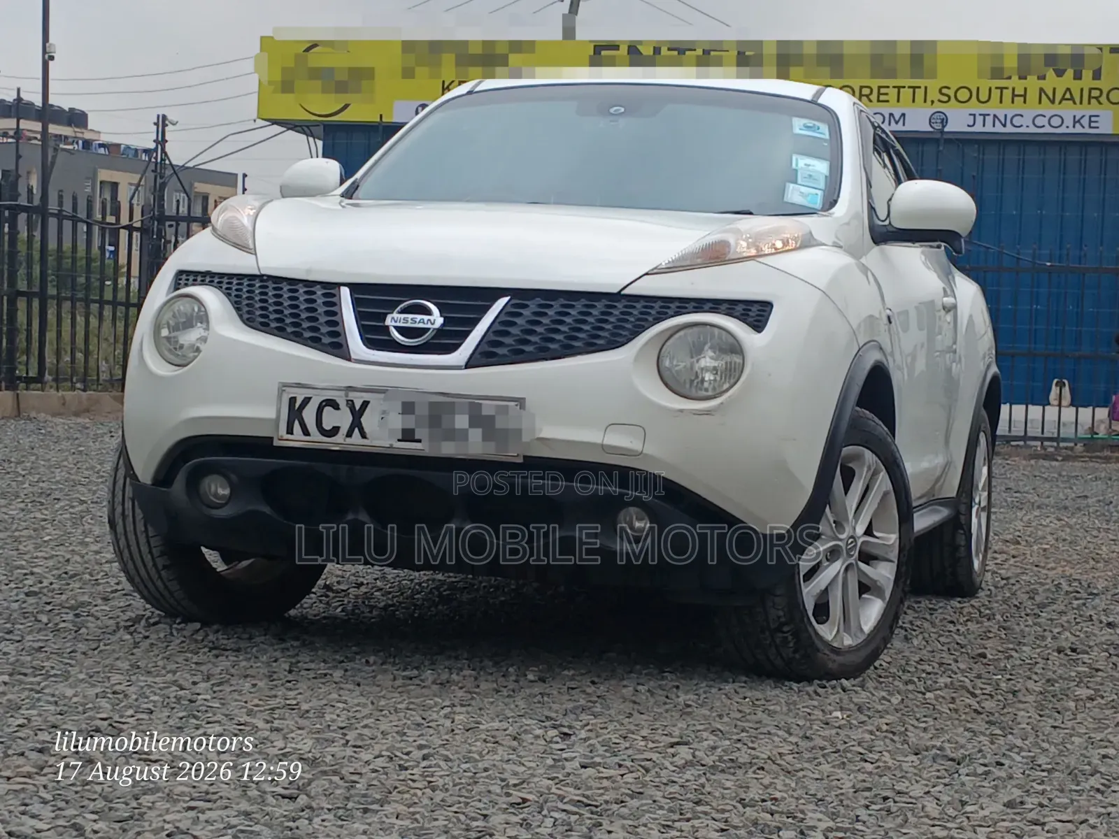 Nissan Juke SV 2013 White