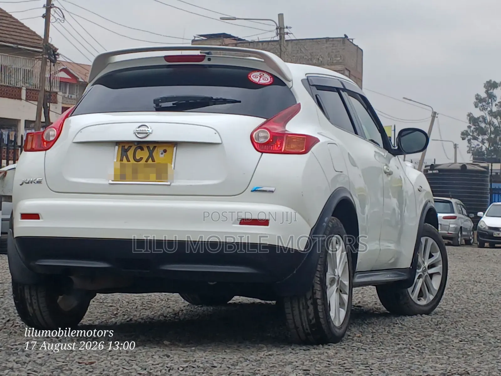Nissan Juke SV 2013 White