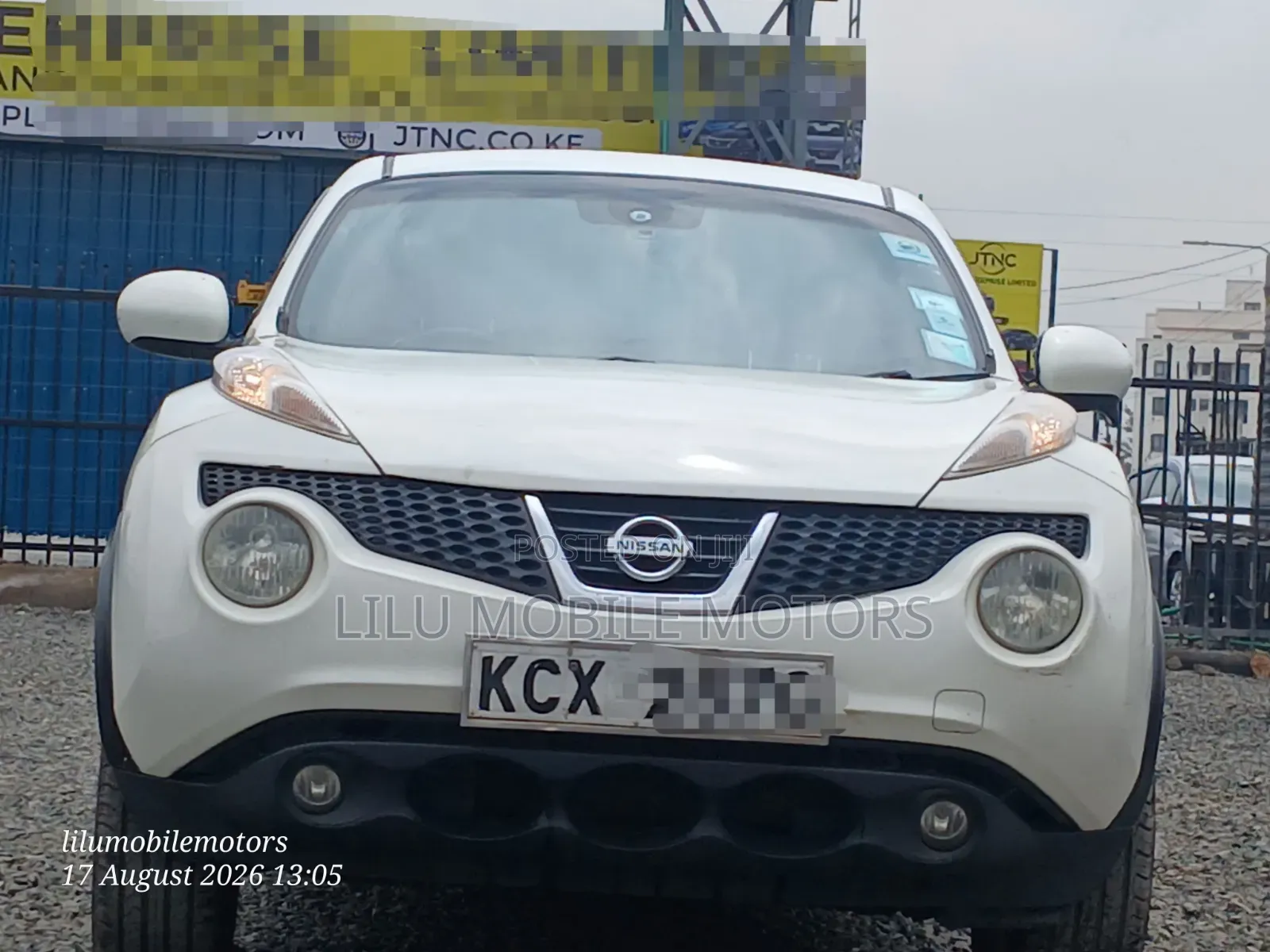 Nissan Juke SV 2013 White