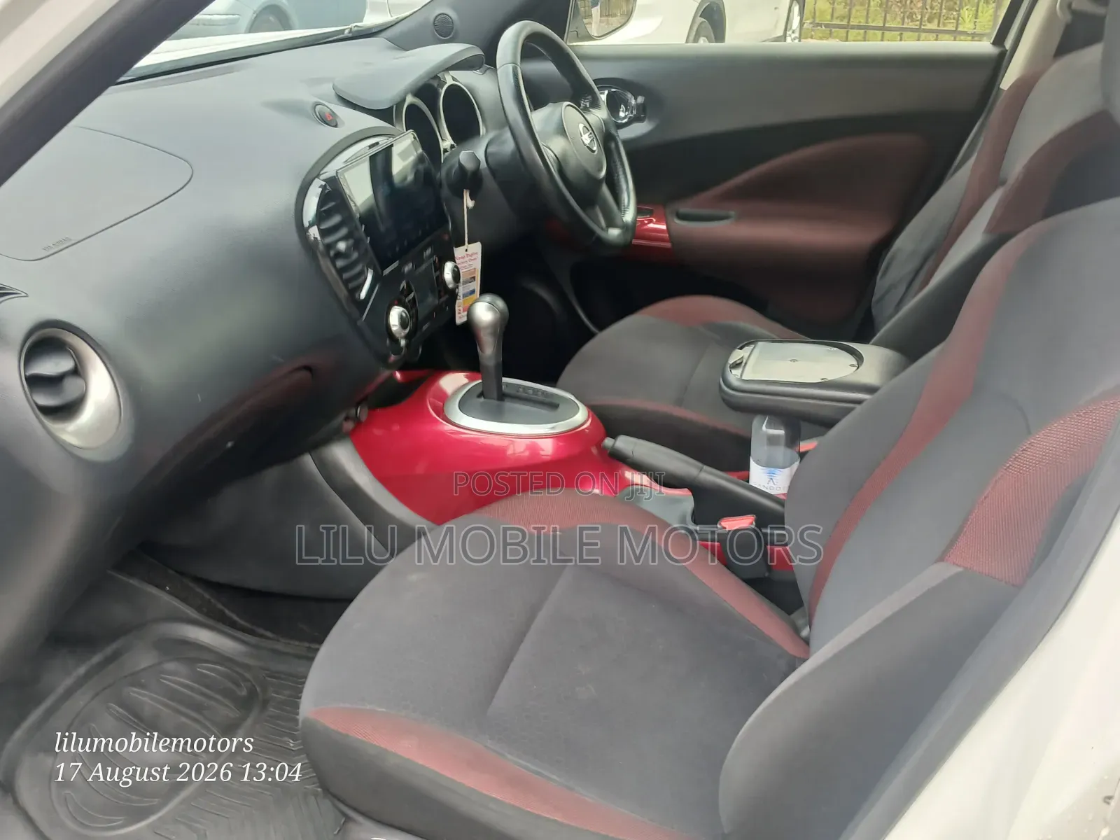 Nissan Juke SV 2013 White