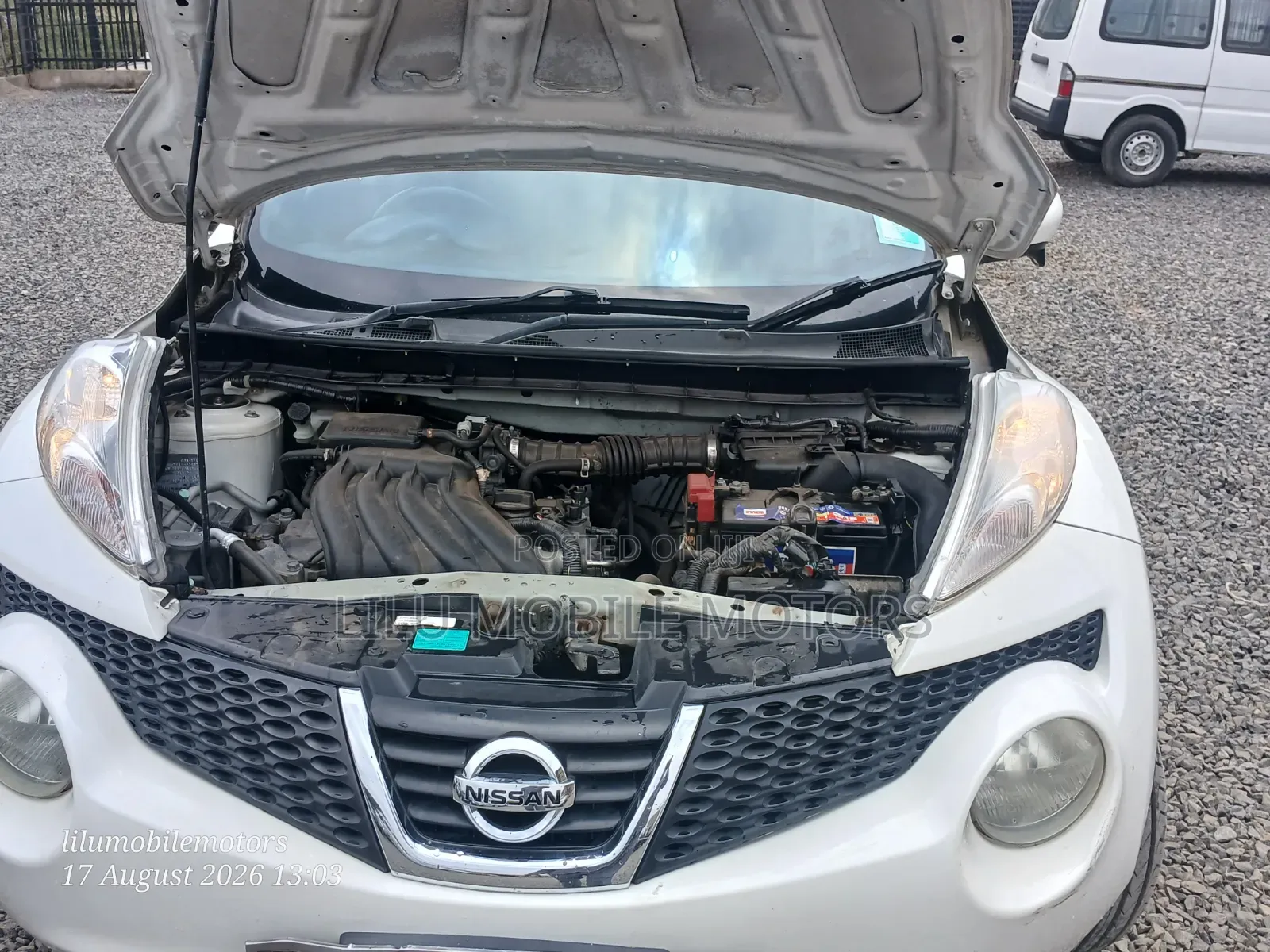 Nissan Juke SV 2013 White