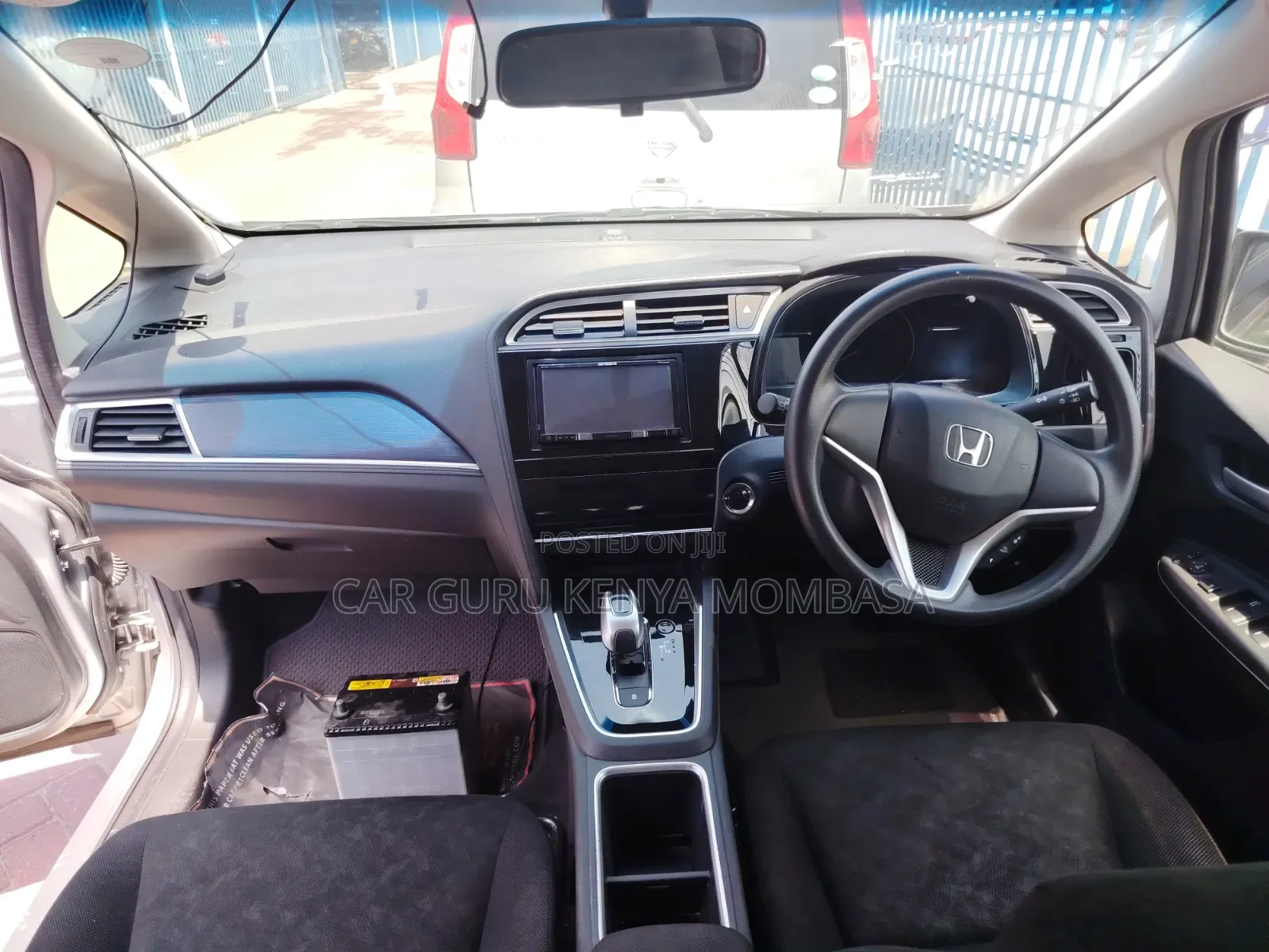 Toyota Corolla Fielder 2019 Silver