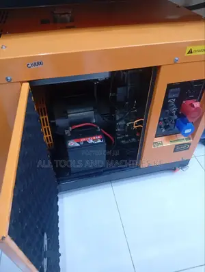 Power Italia Silent Generator