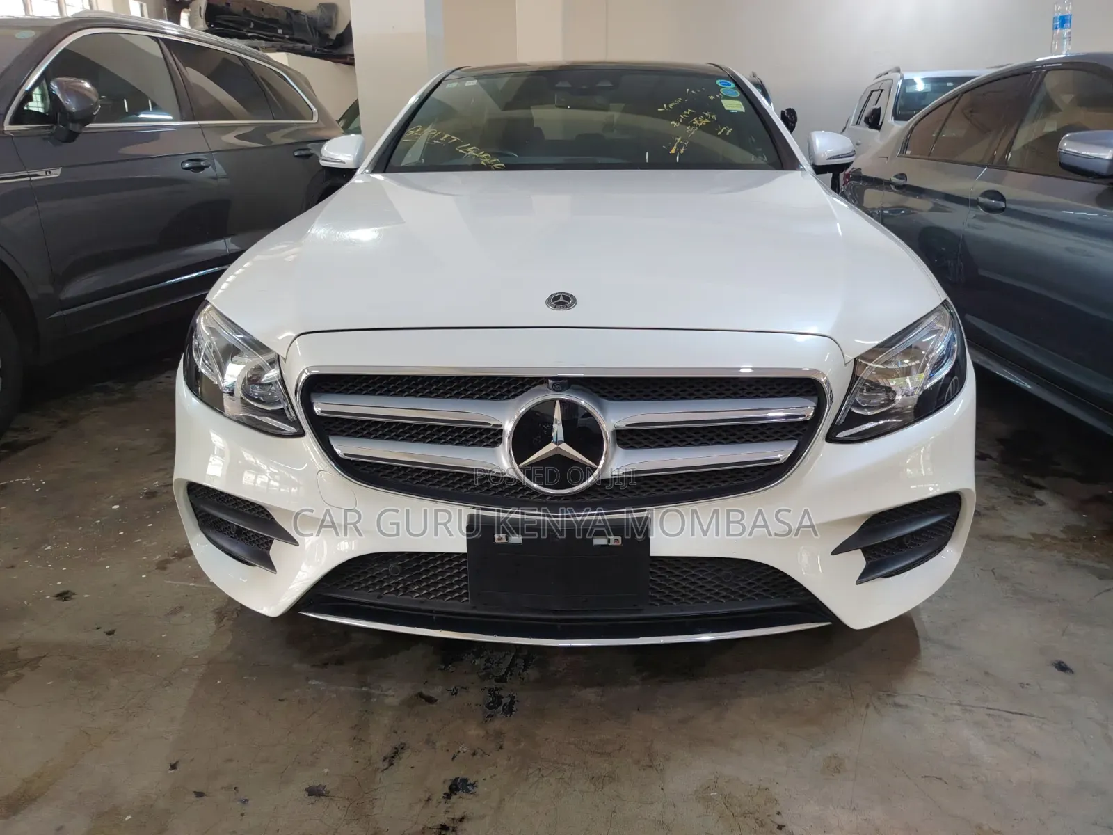 Mercedes-Benz E300 2019 White