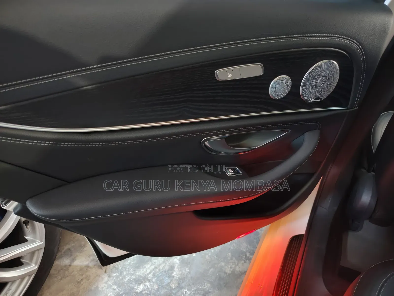 Mercedes-Benz E300 2019 White