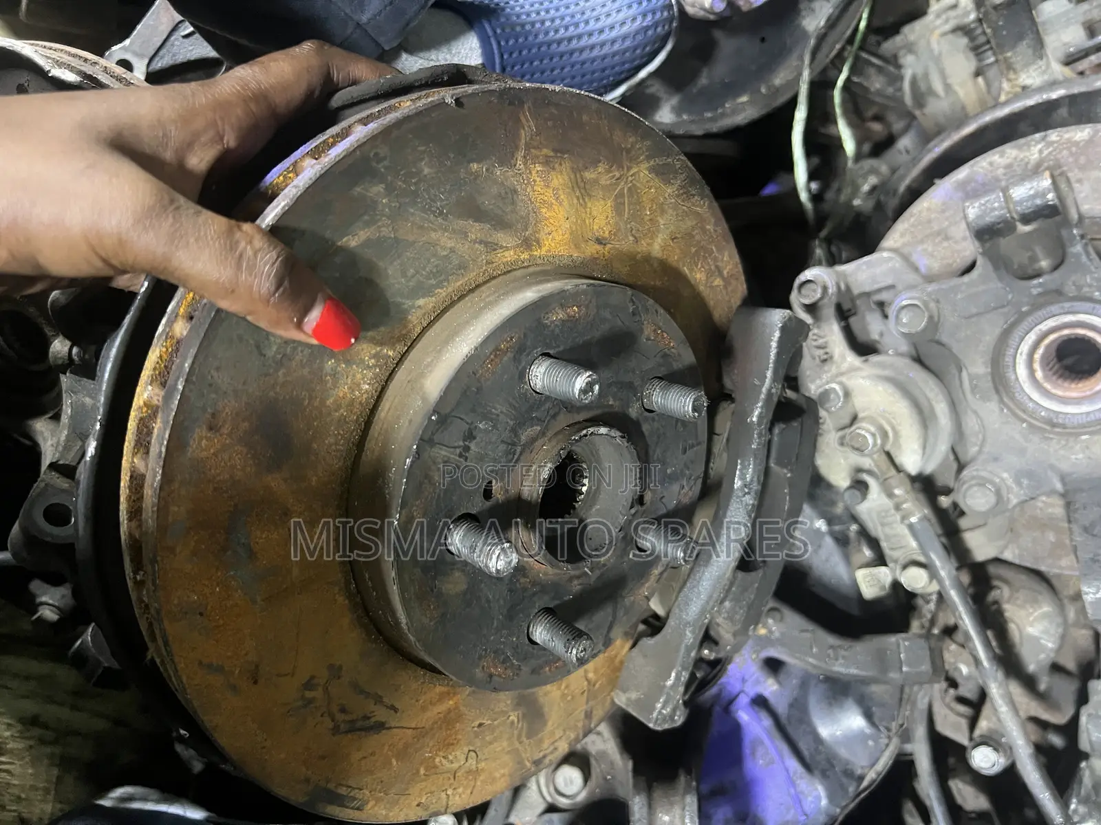 Toyota Wish Front Hub