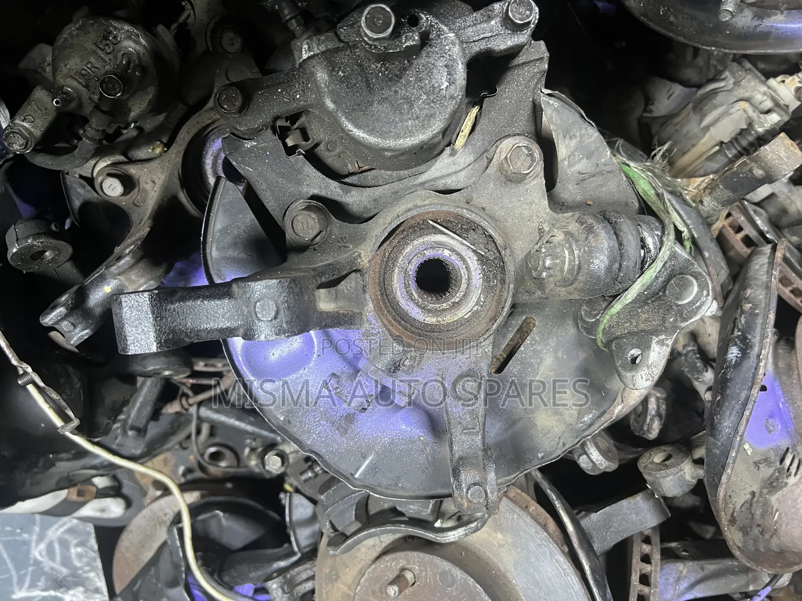 Toyota Wish Front Hub