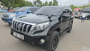 Toyota Land Cruiser 2015 Black