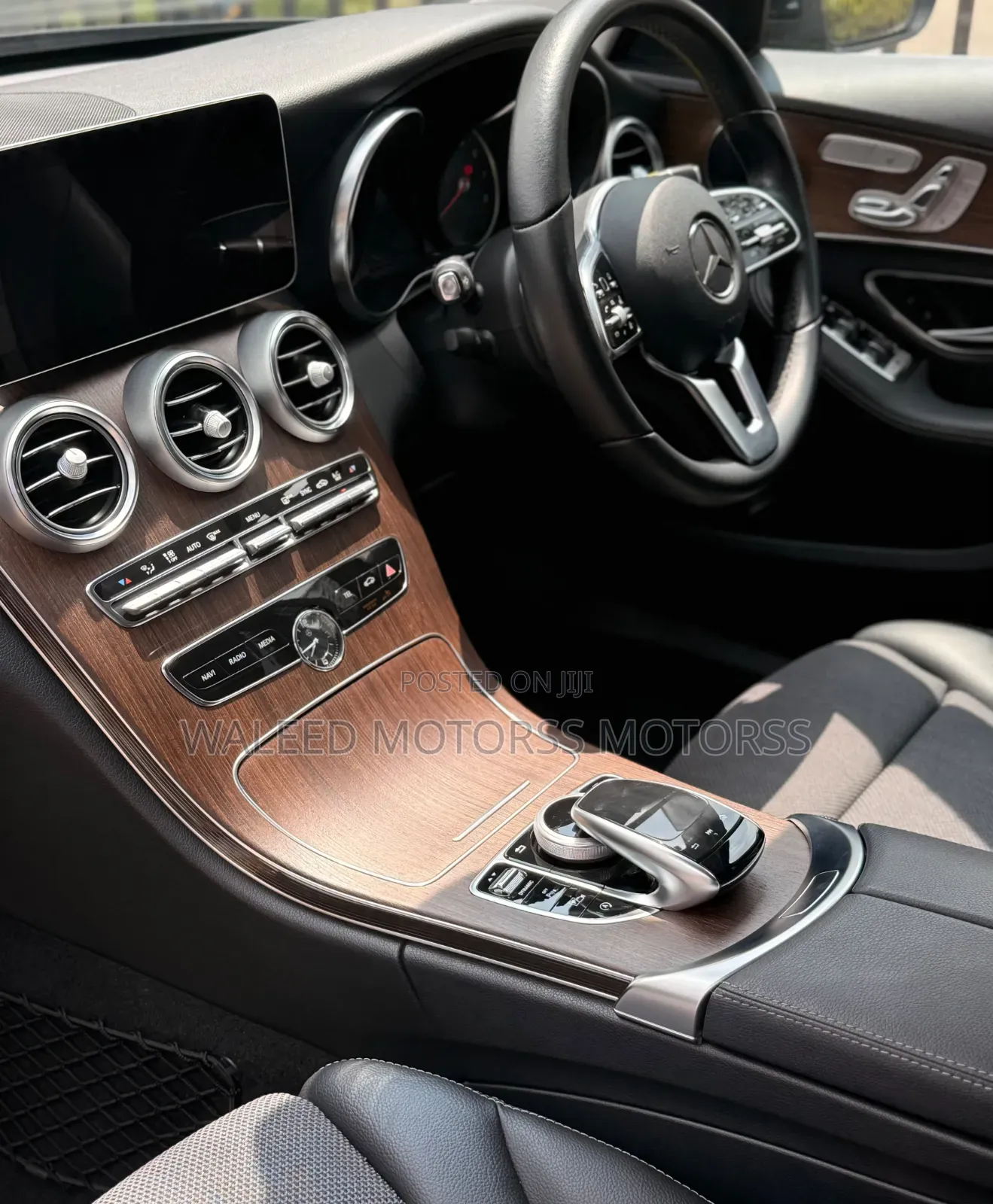 Mercedes-Benz C200 2019 Green