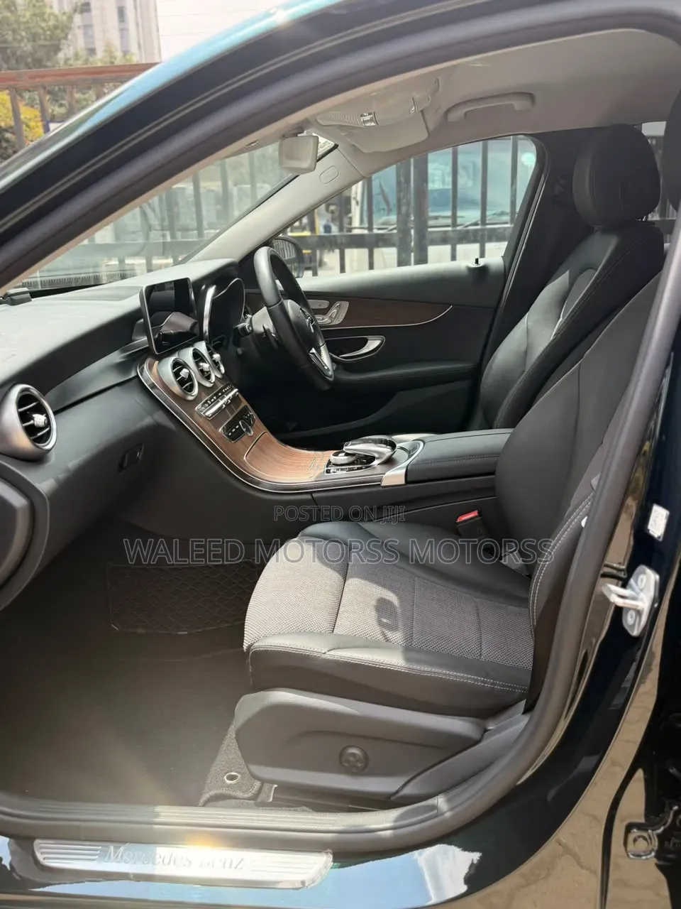 Mercedes-Benz C200 2019 Green