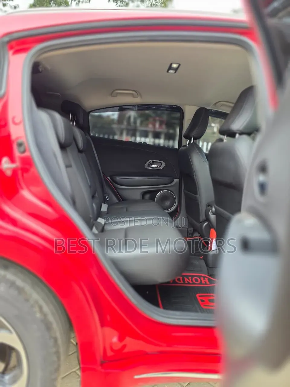 Honda Vezel 1.5 Hybrid 2WD 2018 Red