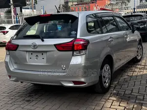 Toyota Corolla Fielder 1.5 Petrol FWD 2019 Silver