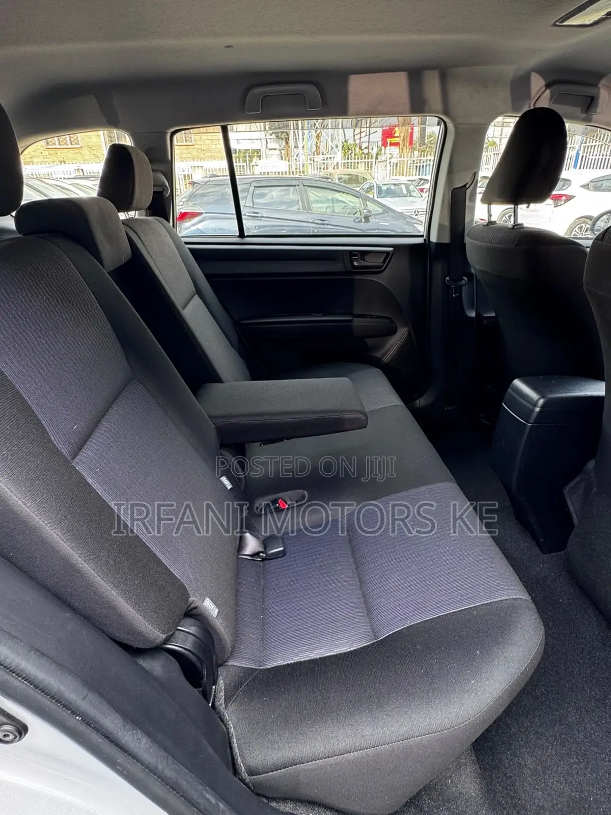 Toyota Corolla Fielder 1.5 Petrol FWD 2019 Silver