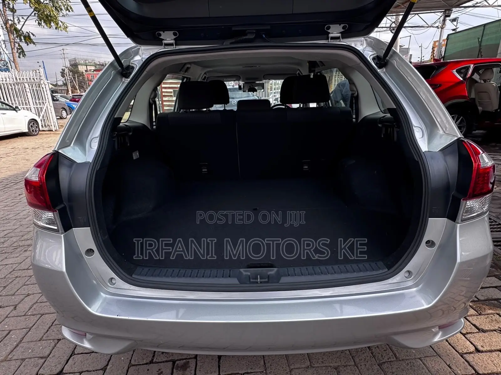 Toyota Corolla Fielder 1.5 Petrol FWD 2019 Silver