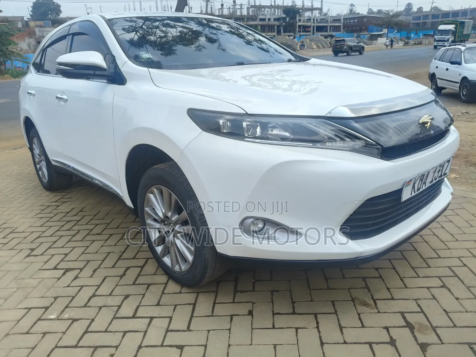Toyota Harrier 2014 White