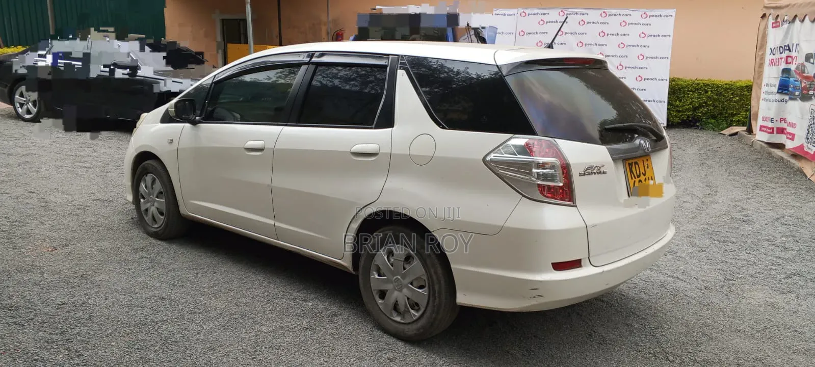 Honda Fit Shuttle 2015 White